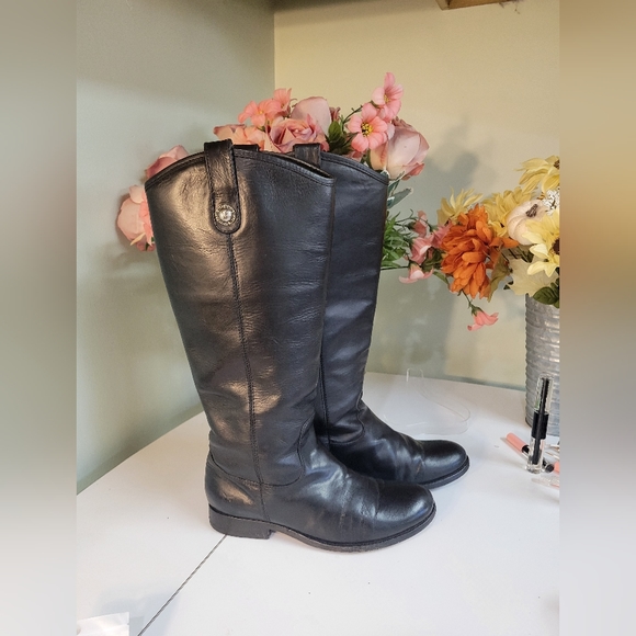 Frye Shoes - Frye Melissa leather riding boots. Gorgeous 7